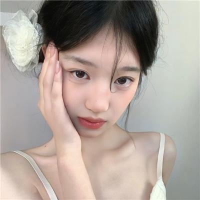 无言的山丘